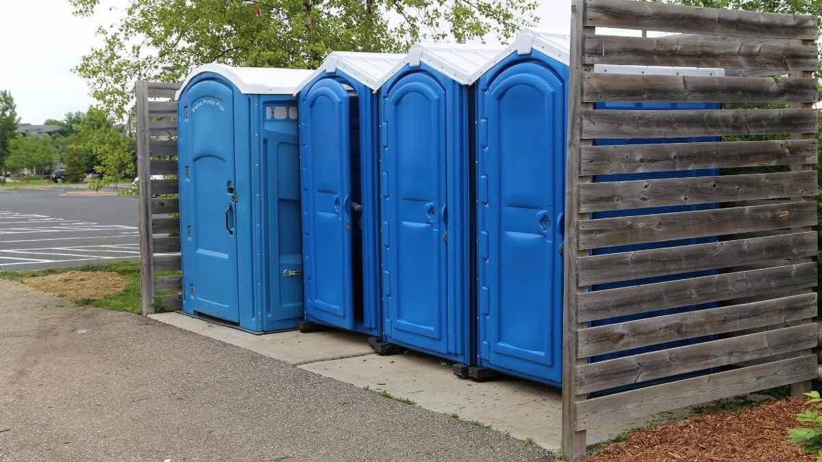 Porta Potty Rental Pros - Quality Portable Restroom Services in Montrose, MI, 48457